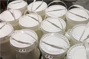 Apa pengaruh krim pengikis kaca terhadap transparansi kaca?